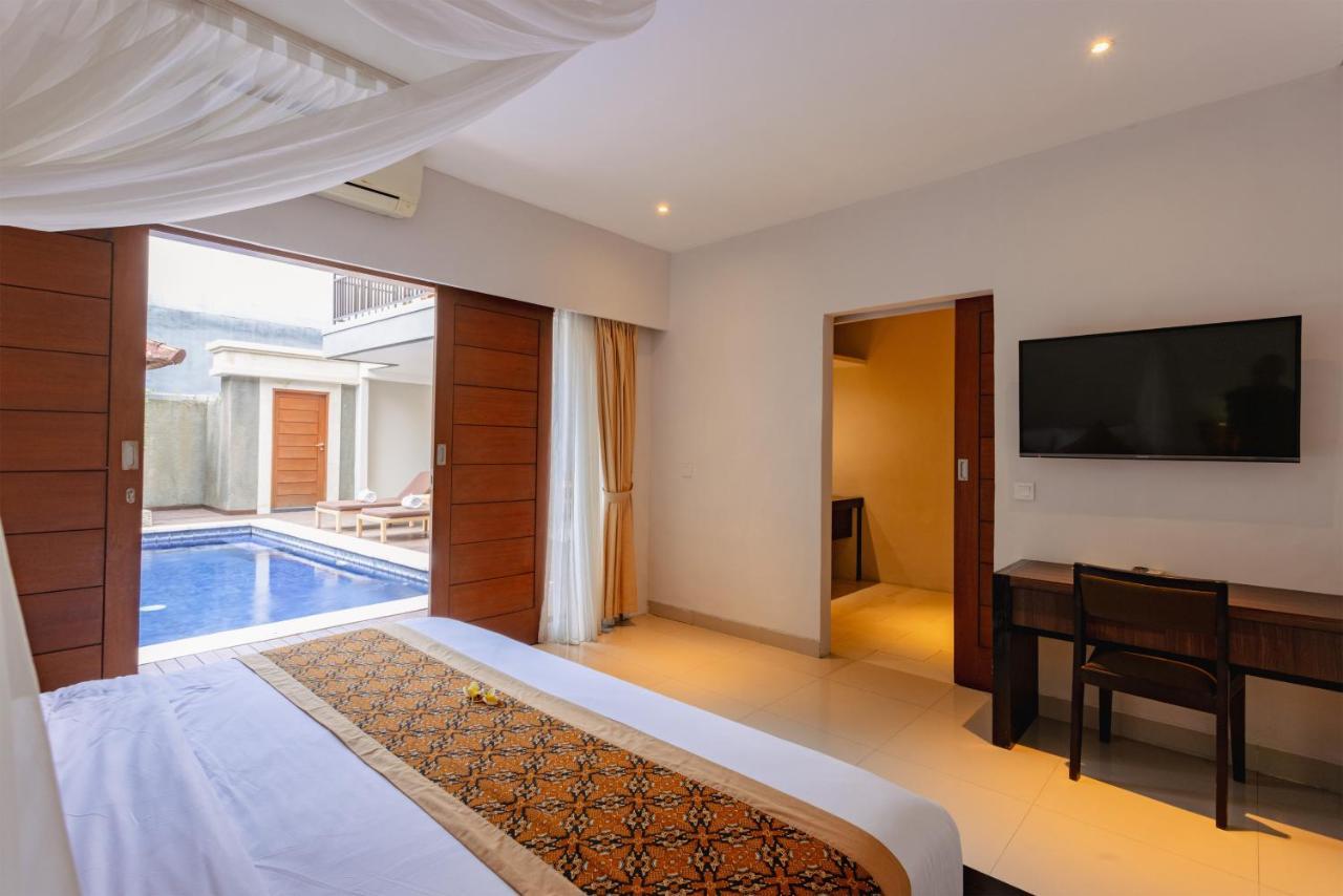 Four-Bedroom Villa Private Pool