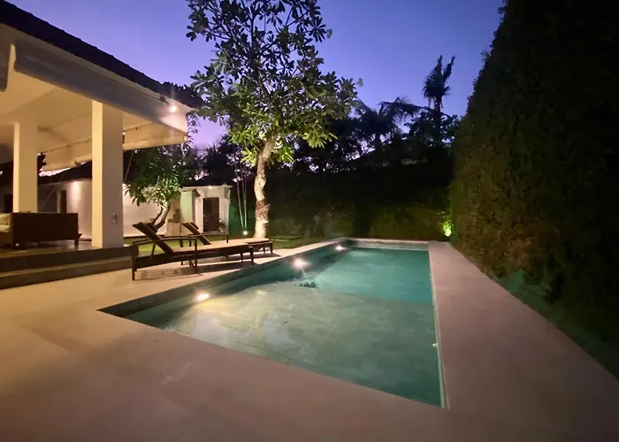Villa Emma | Heart Of Seminyak | 350M Beach